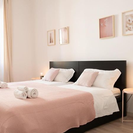 The Best Rent - Spacious Apartment Near Roma Termini Station المظهر الخارجي الصورة