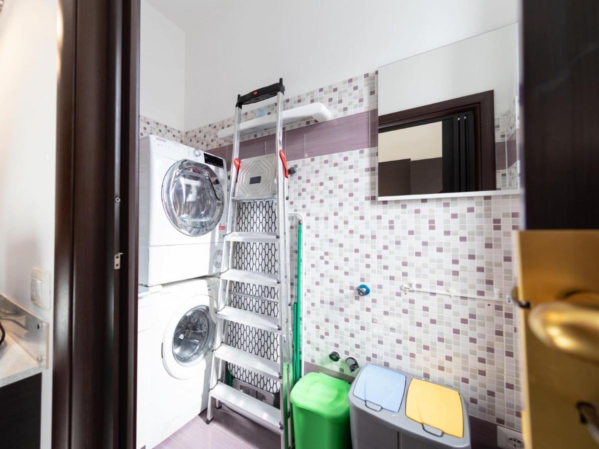 The Best Rent - Spacious Apartment Near Roma Termini Station المظهر الخارجي الصورة