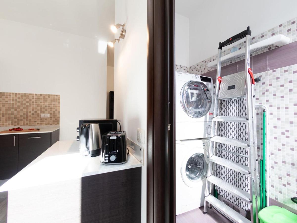 The Best Rent - Spacious Apartment Near Roma Termini Station المظهر الخارجي الصورة