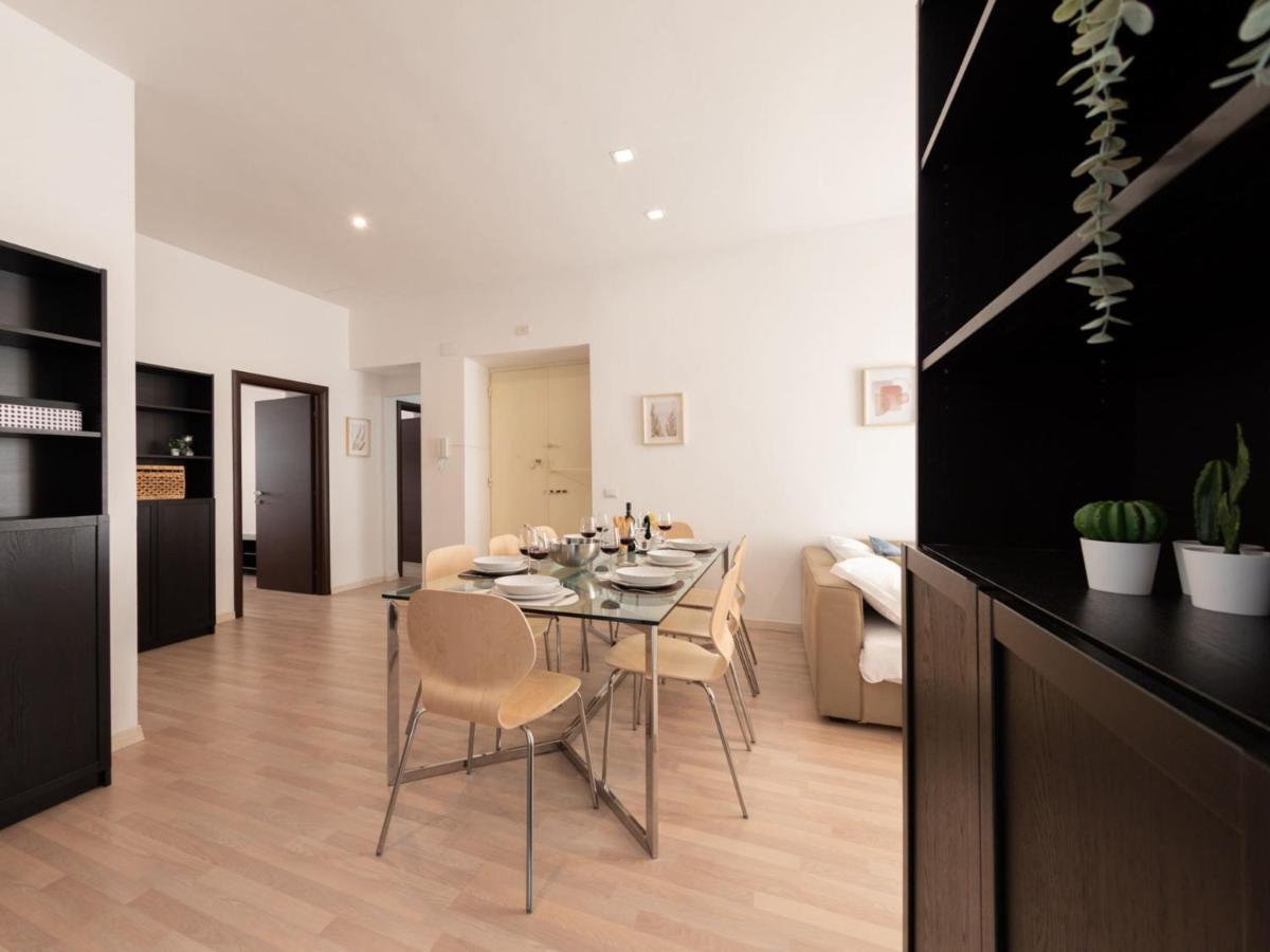 The Best Rent - Spacious Apartment Near Roma Termini Station المظهر الخارجي الصورة